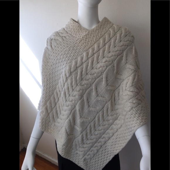 Aran Woollen Mills Sweaters - NWT Aran Woolen Mills natural merino wool poncho